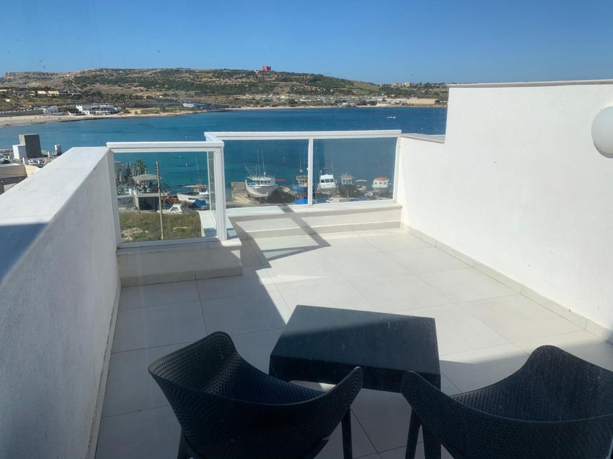 Apartamento Sea View Penthouse Mellieha Bay Exterior foto